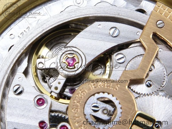ROYAL OAK 39MM 15202 YG IPF 1:1 BEST EDITION WHITE TEXTURED DIAL ON YG BRACELET A2121
