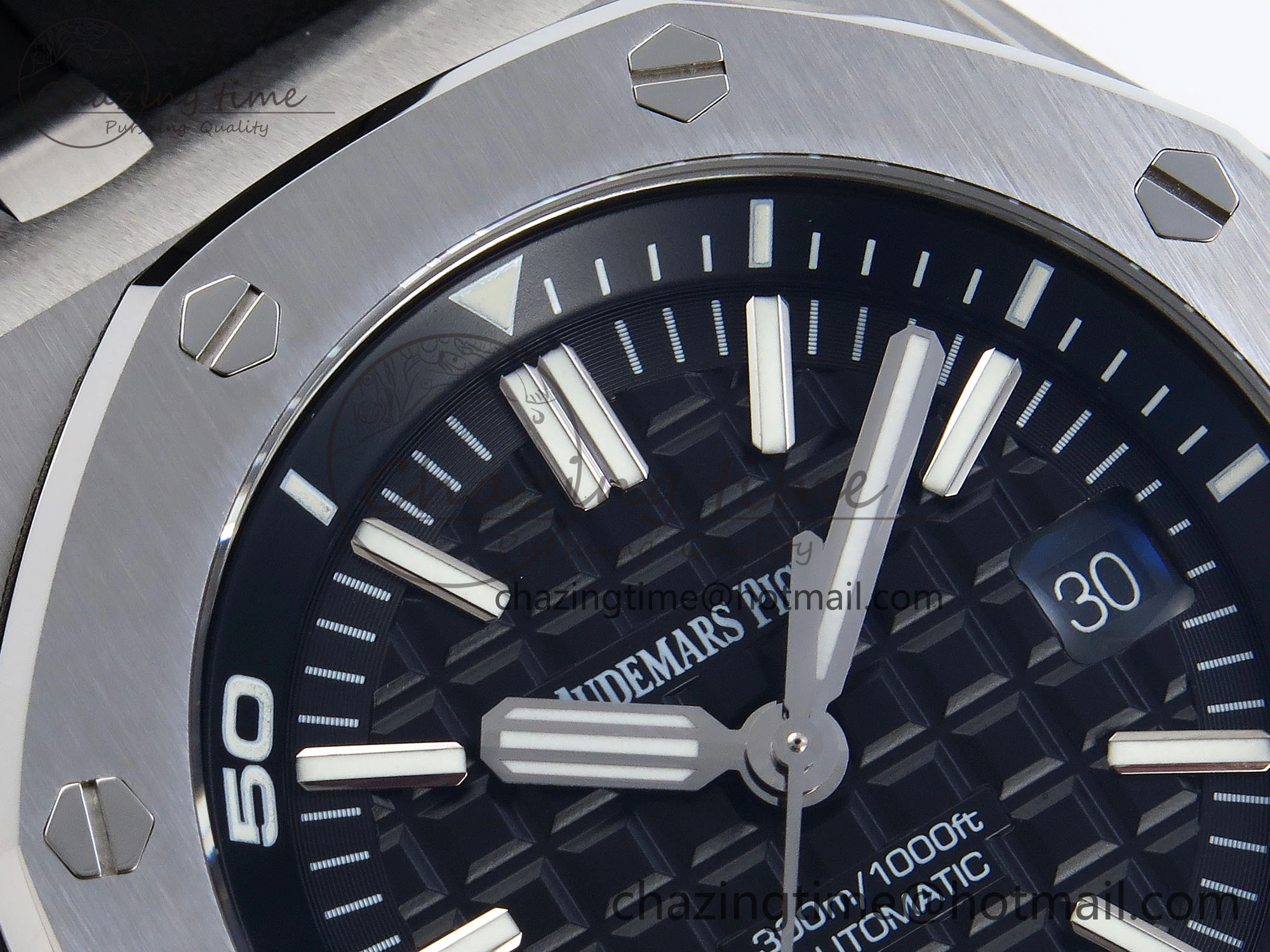 ROYAL OAK OFFSHORE DIVER 15710 IPF 1:1 BEST EDITION BLACK DIAL ON BLACK RUBBER STRAP SA3120 SUPER CLONE