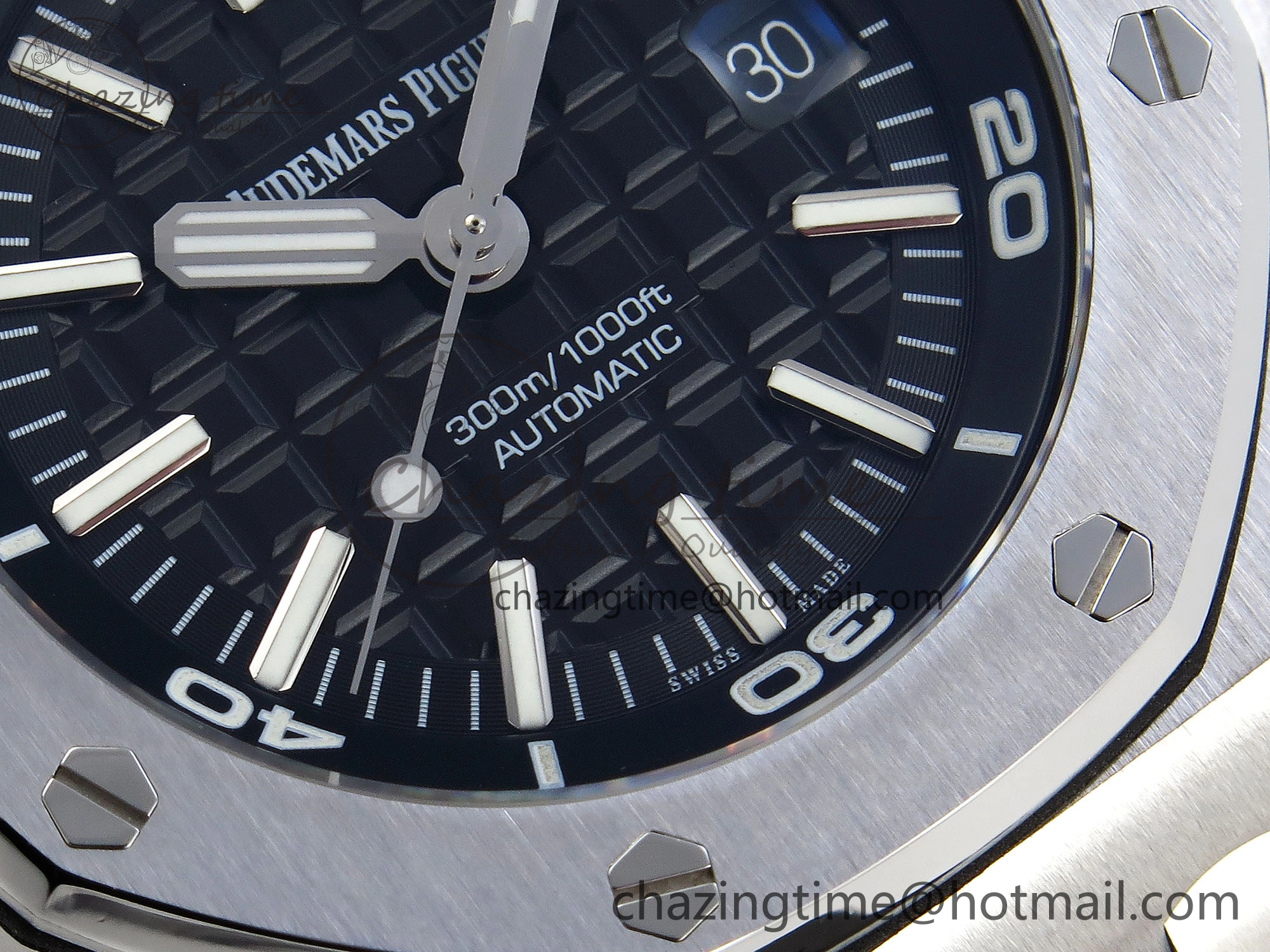 ROYAL OAK OFFSHORE DIVER 15710 IPF 1:1 BEST EDITION BLACK DIAL ON BLACK RUBBER STRAP SA3120 SUPER CLONE
