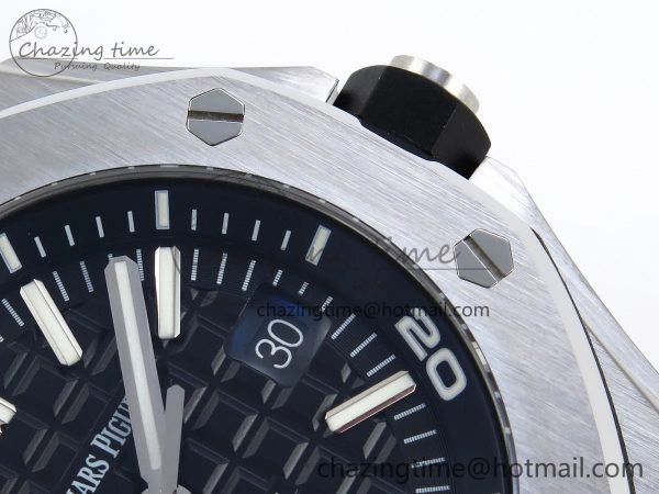 ROYAL OAK OFFSHORE DIVER 15710 IPF 1:1 BEST EDITION BLACK DIAL ON BLACK RUBBER STRAP SA3120 SUPER CLONE