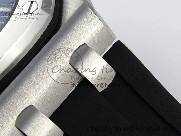ROYAL OAK OFFSHORE DIVER 15710 IPF 1:1 BEST EDITION BLACK DIAL ON BLACK RUBBER STRAP SA3120 SUPER CLONE