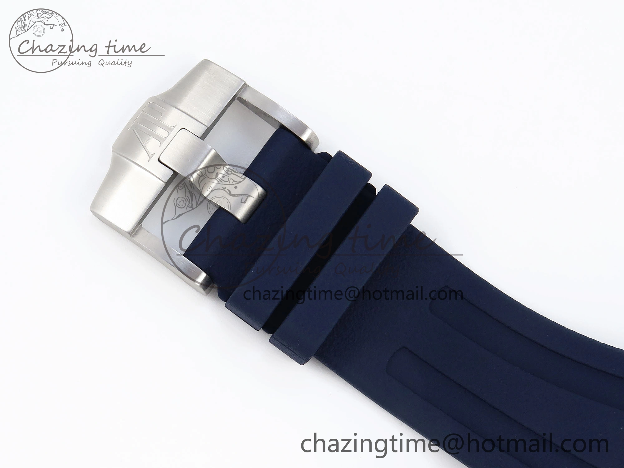 ROYAL OAK OFFSHORE DIVER 15710 IPF 1:1 BEST EDITION BLUE DIAL ON BLUE RUBBER STRAP SA3120 SUPER CLONE