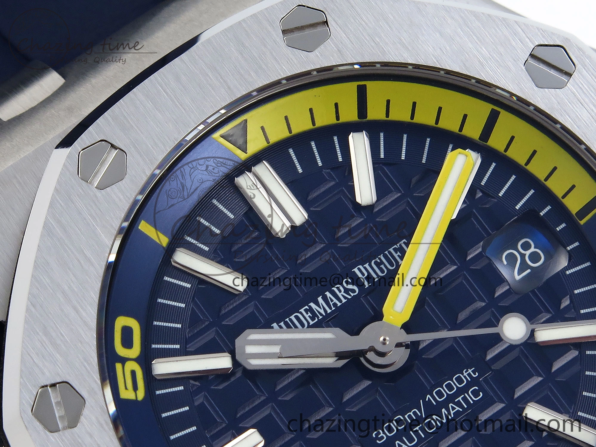 ROYAL OAK OFFSHORE DIVER 15710 IPF 1:1 BEST EDITION BLUE DIAL ON BLUE RUBBER STRAP SA3120 SUPER CLONE