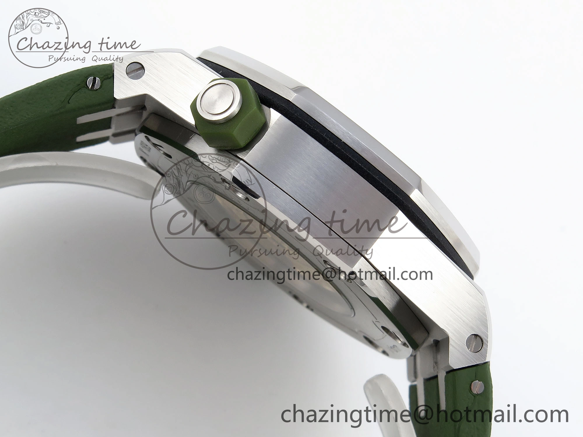 ROYAL OAK OFFSHORE DIVER 15710 IPF 1:1 BEST EDITION GREEN DIAL ON GREEN RUBBER STRAP SA3120 SUPER CLONE