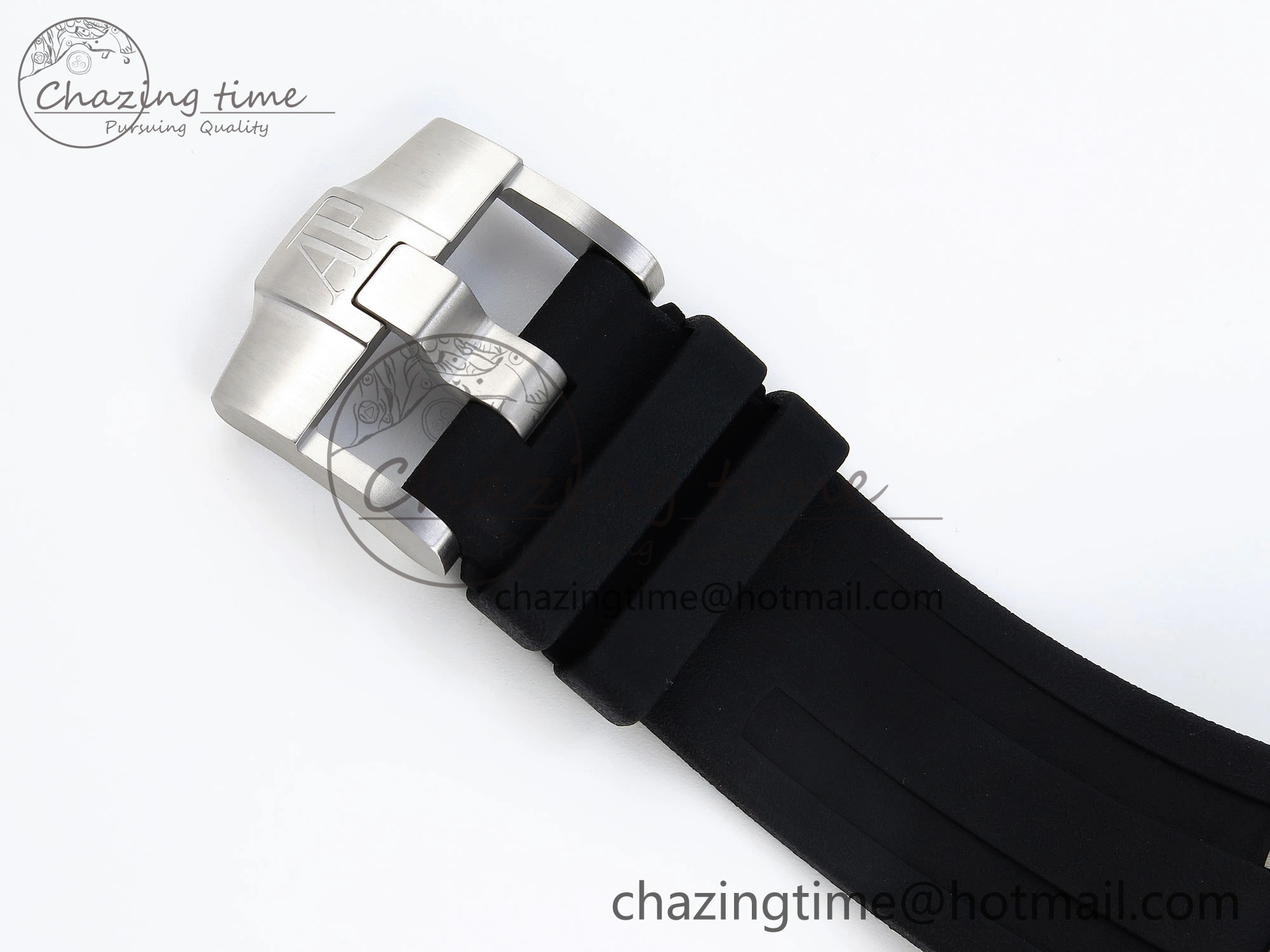 ROYAL OAK OFFSHORE DIVER 15710 IPF 1:1 BEST EDITION WHITE DIAL ON BLACK RUBBER STRAP SA3120 SUPER CLONE