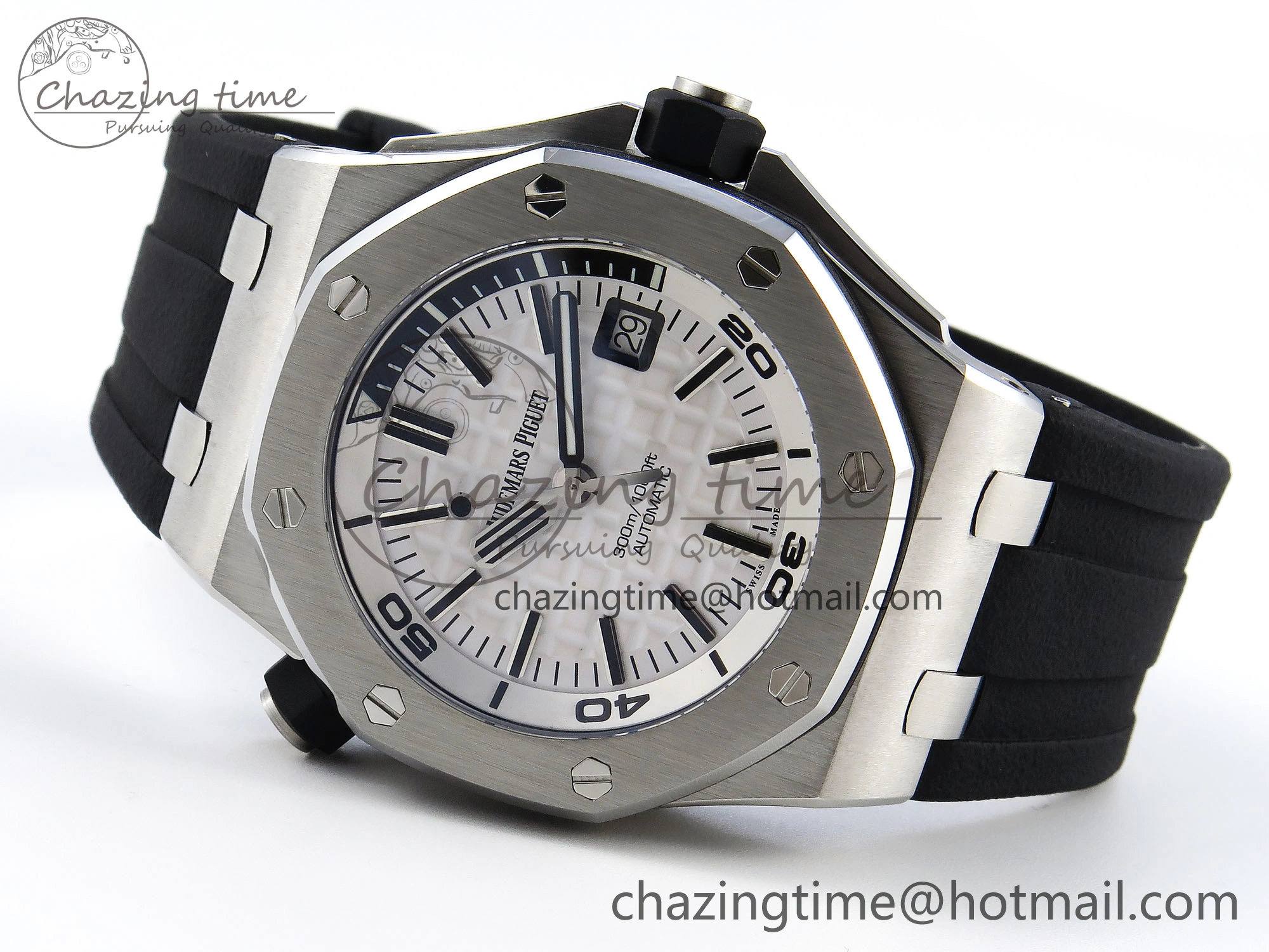 ROYAL OAK OFFSHORE DIVER 15710 IPF 1:1 BEST EDITION WHITE DIAL ON BLACK RUBBER STRAP SA3120 SUPER CLONE