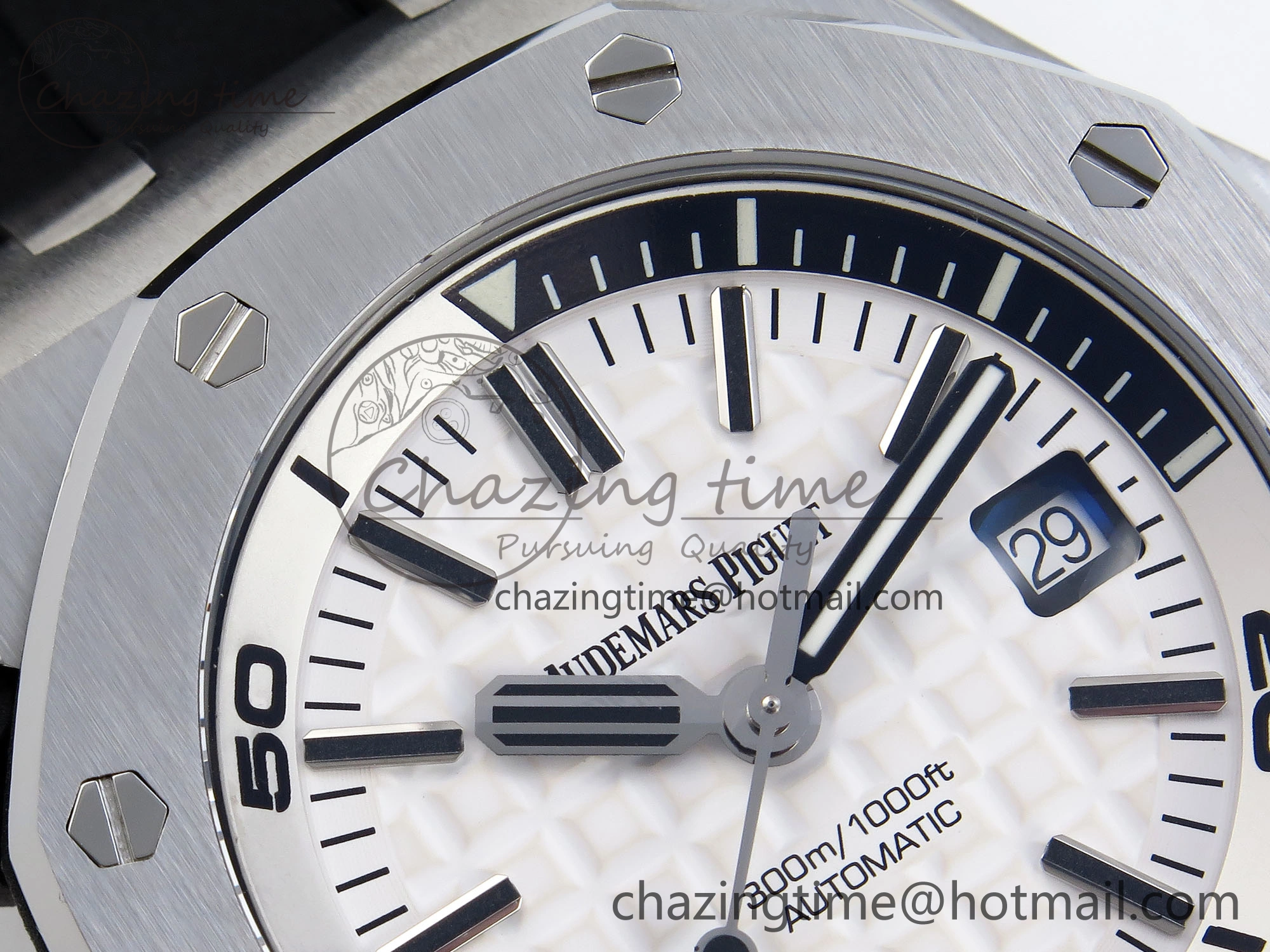 ROYAL OAK OFFSHORE DIVER 15710 IPF 1:1 BEST EDITION WHITE DIAL ON BLACK RUBBER STRAP SA3120 SUPER CLONE