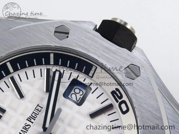 ROYAL OAK OFFSHORE DIVER 15710 IPF 1:1 BEST EDITION WHITE DIAL ON BLACK RUBBER STRAP SA3120 SUPER CLONE