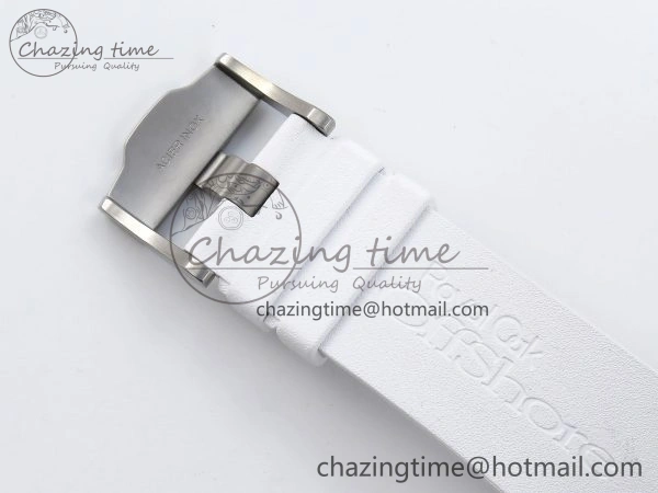 ROYAL OAK OFFSHORE DIVER 15710 IPF 1:1 BEST EDITION WHITE DIAL ON WHITE RUBBER STRAP SA3120 SUPER CLONE