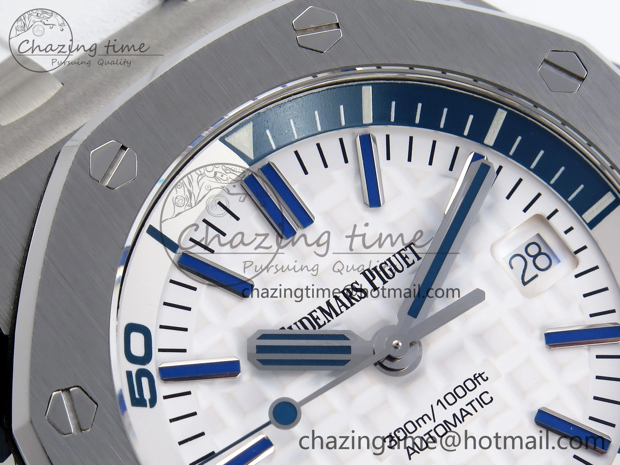 ROYAL OAK OFFSHORE DIVER 15710 IPF 1:1 BEST EDITION WHITE DIAL ON WHITE RUBBER STRAP SA3120 SUPER CLONE