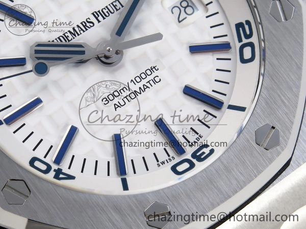 ROYAL OAK OFFSHORE DIVER 15710 IPF 1:1 BEST EDITION WHITE DIAL ON WHITE RUBBER STRAP SA3120 SUPER CLONE
