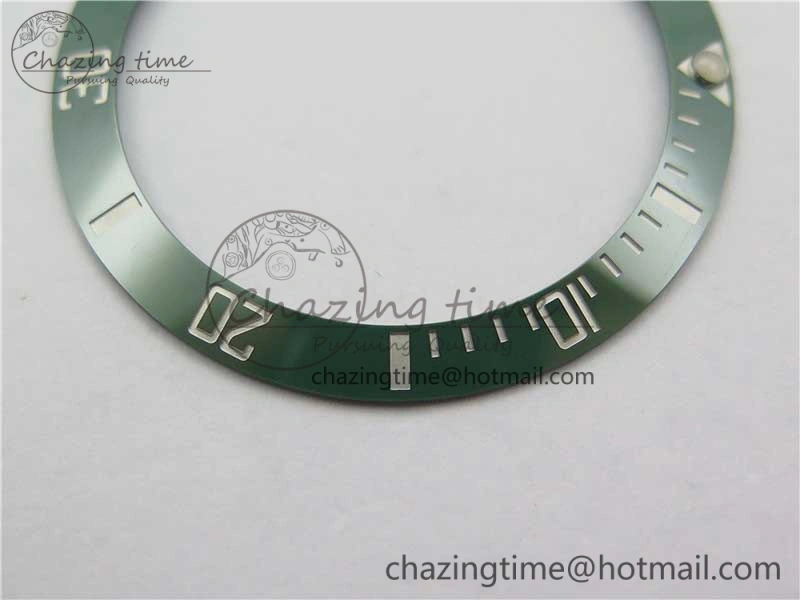 Rolex Submariner Green Ceramic Bezel Clean Factory V3 (Only Ceramic Plate)