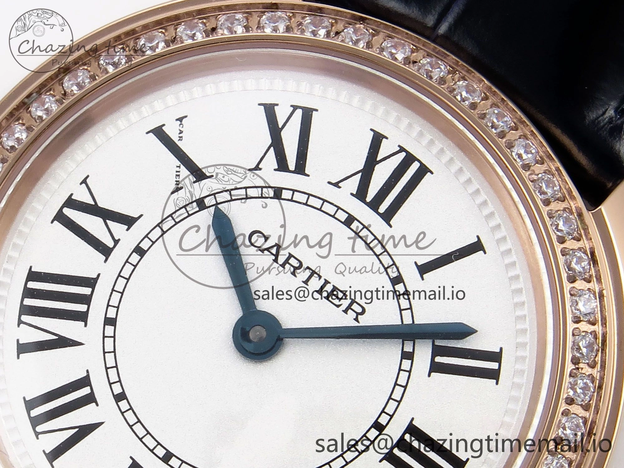 Ronde Louis Cartier 29mm RG DRF 1:1 Best Edition Sandblasted Beige Dial Diamonds Bezel on Blue Leather Strap Ronda Quartz