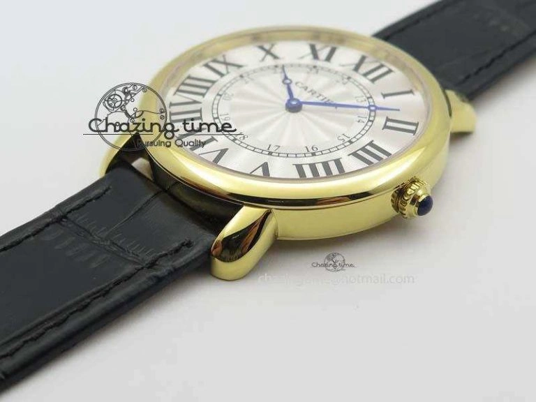 Ronde Louis Cartier YG UT Best Edition White Dial On Black Leather Strap