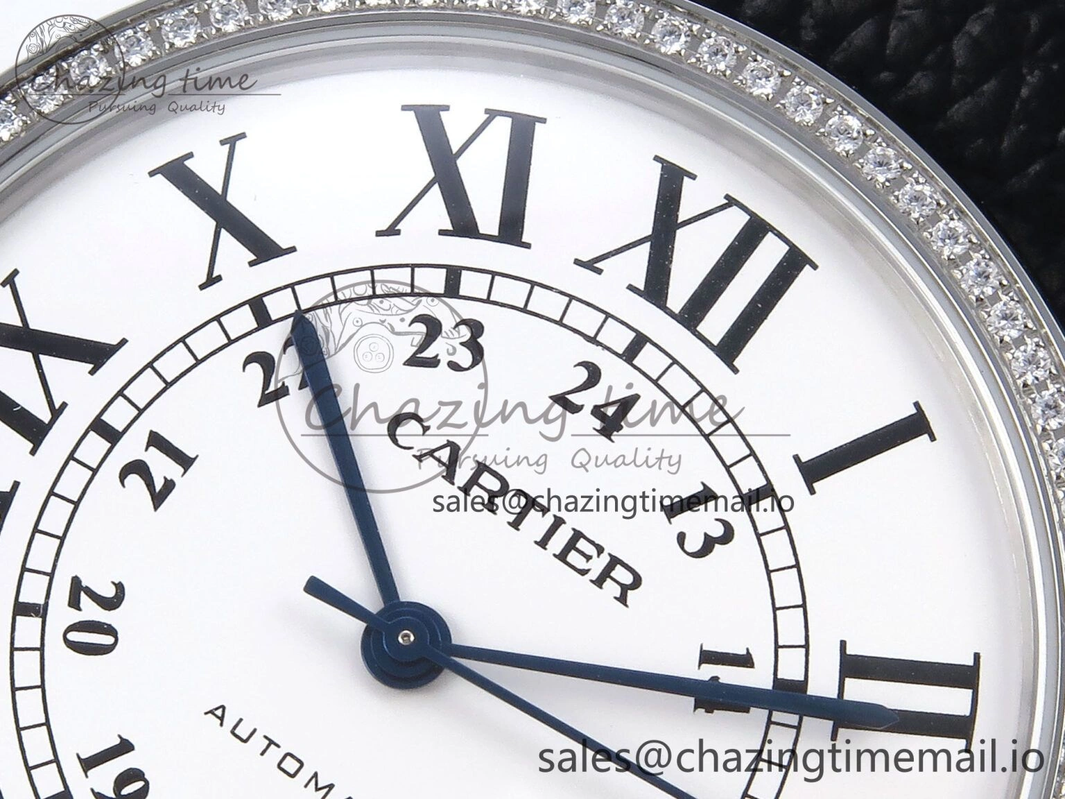 Ronde Solo 42mm SS AF 1:1 Best Edition White Dial Diamonds Bezel on Black Black Strap MIYOTA 9015