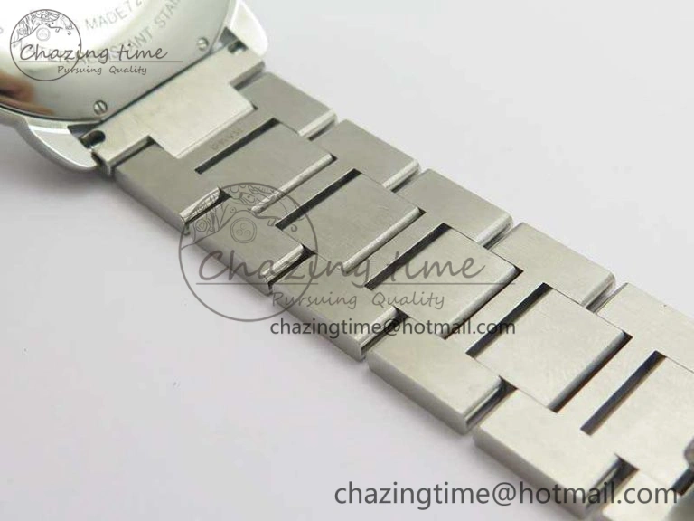Ronde Solo de Cartier 42mm ZF 1:1 Best Edition White Dial On SS Bracelet MIYOTA 9015