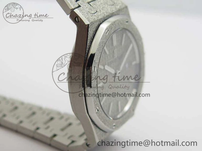 Royal Oak 15000 Frosted 33mm OM Best Edition Gray Dial On SS Bracelet Quartz