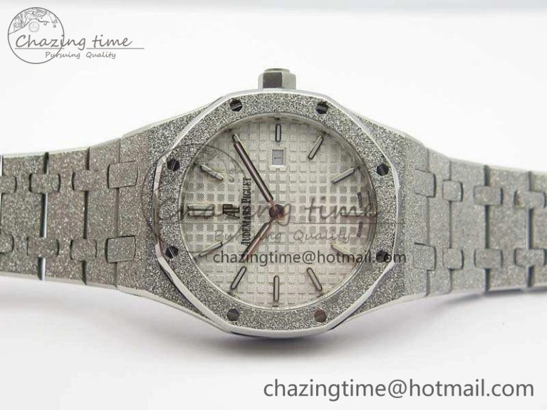 Royal Oak 15000 Frosted 33mm OM Best Edition White Dial On SS Bracelet Quartz