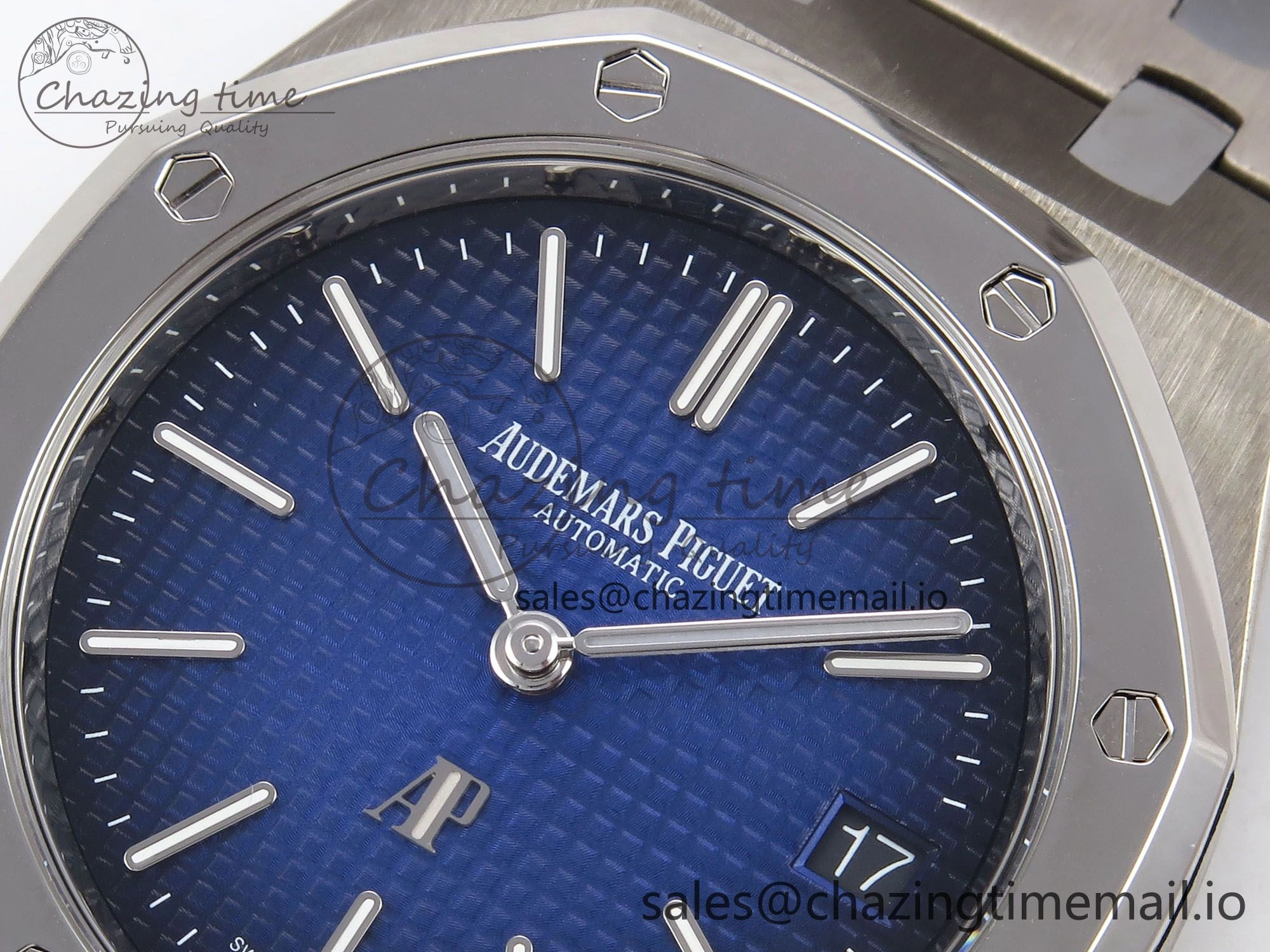 Royal Oak 15202IP SS ZF 1:1 Best Edition Blue Textured Dial on SS Bracelet A2121 Super Clone V2