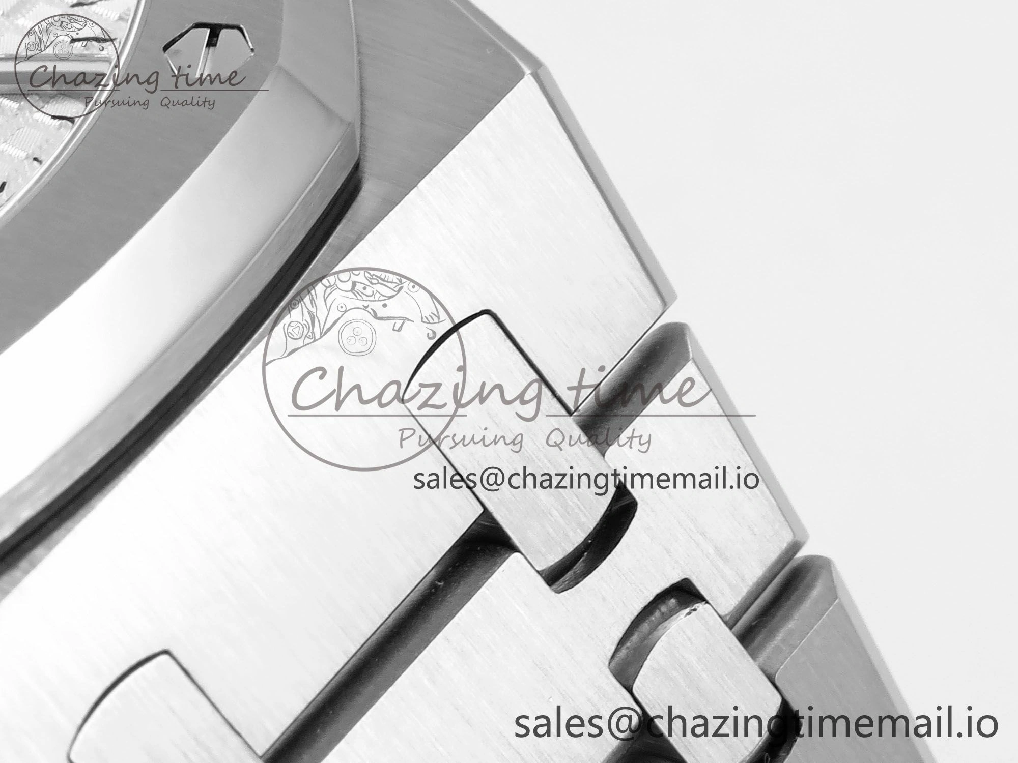 Royal Oak 15510 SS APSF 1:1 Best Edition White Dial on SS Bracelet SA4302 Super Clone V2 (SW Dial)