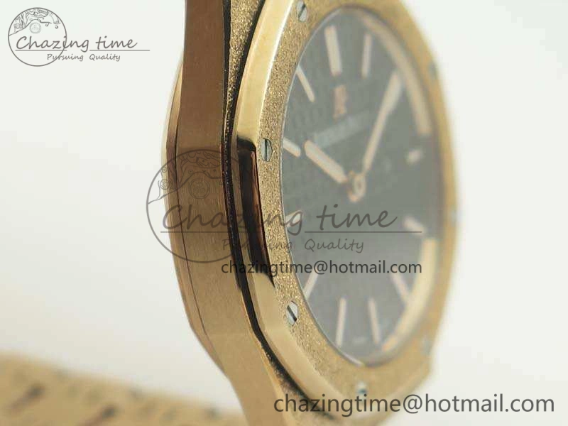 Royal Oak 33mm 15000 Satin-Polished RG OM Best Edition Black Dial On RG Bracelet Quartz