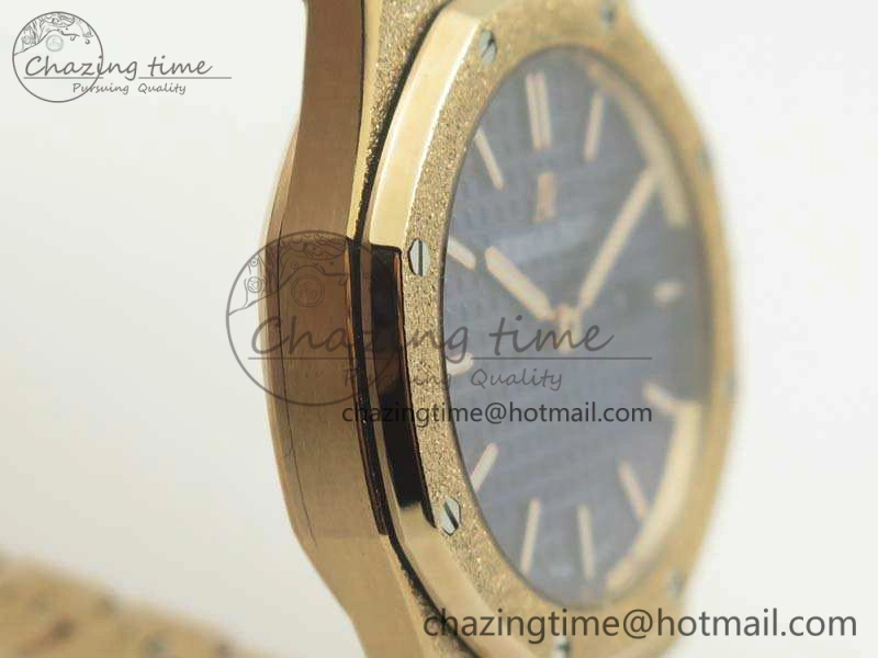 Royal Oak 33mm 15000 Satin-Polished RG OM Best Edition Blue Dial On RG Bracelet Quartz