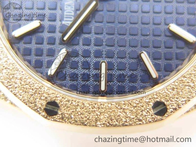 Royal Oak 33mm 15000 Satin-Polished RG OM Best Edition Blue Dial On RG Bracelet Quartz