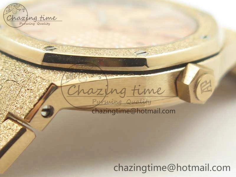 Royal Oak 33mm 15000 Satin-Polished RG OM Best Edition Gold Dial On RG Bracelet Quartz