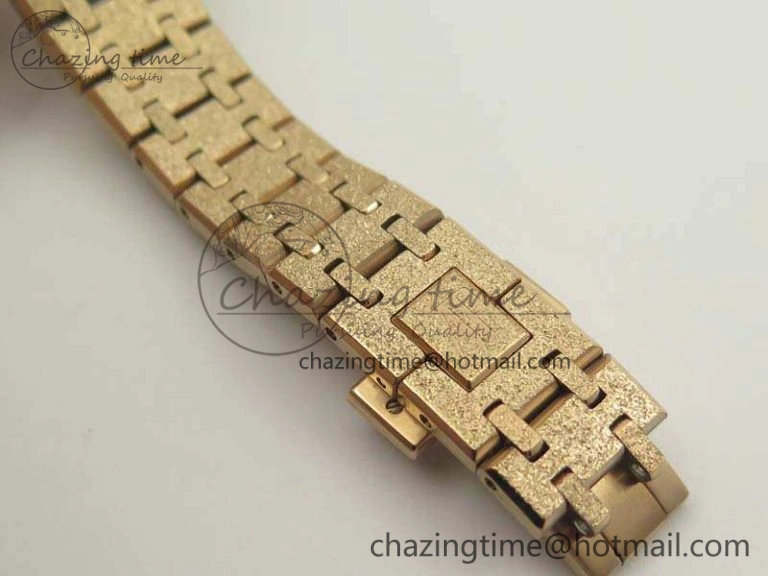 Royal Oak 33mm 15000 Satin-Polished RG OM Best Edition Gray Dial On RG Bracelet Quartz