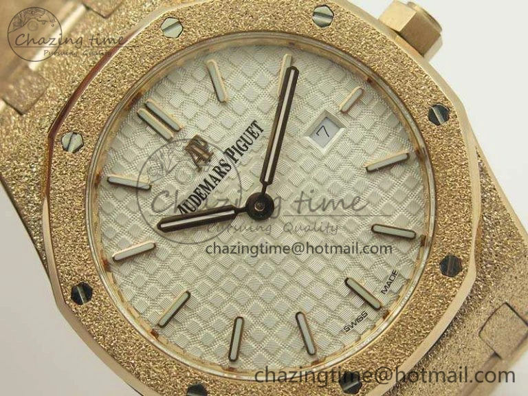 Royal Oak 33mm 15000 Satin-Polished RG OM Best Edition White Dial On RG Bracelet Quartz