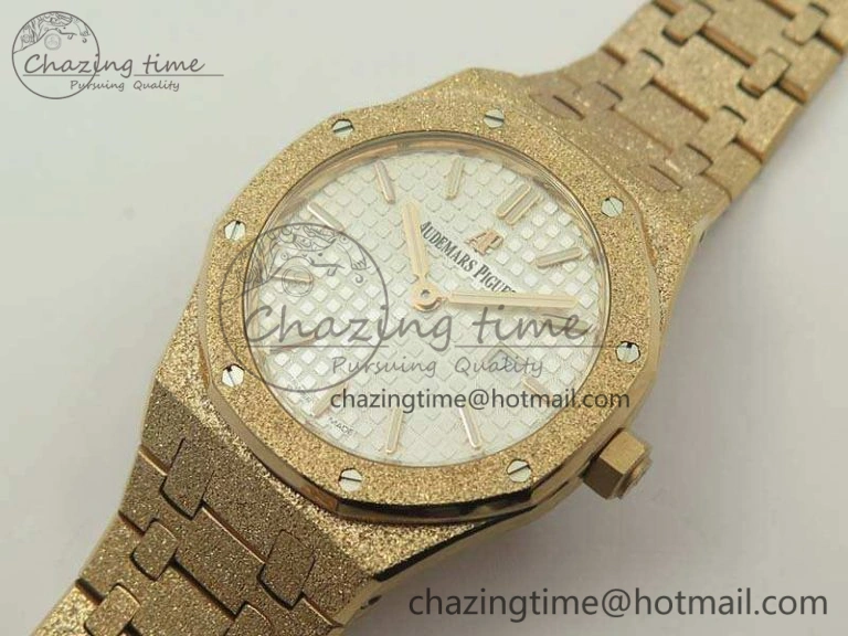 Royal Oak 33mm 15000 Satin-Polished RG OM Best Edition White Dial On RG Bracelet Quartz