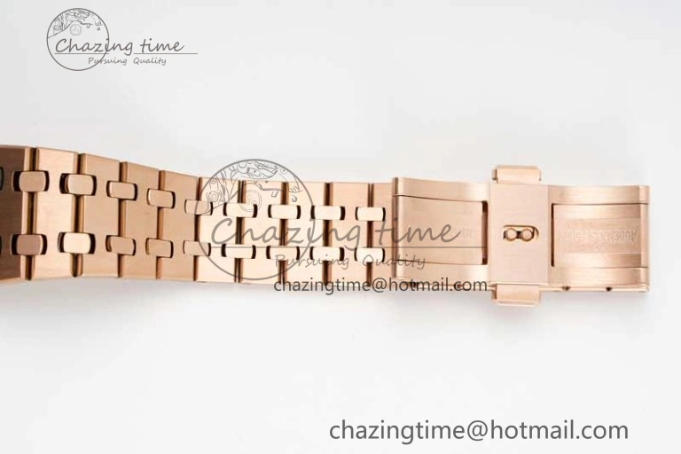 Royal Oak 33mm Ladies RG 8F Best Edition Blue Dial Diamonds Bezel on RG Bracelet Quartz