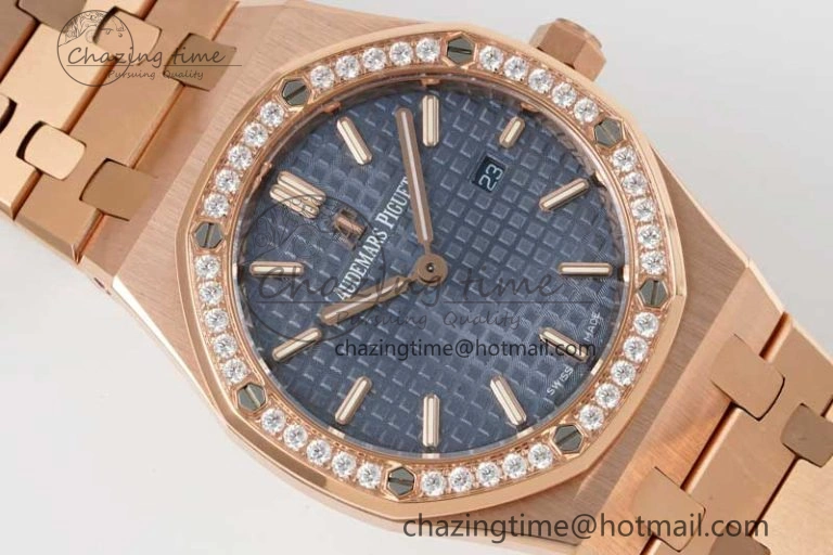 Royal Oak 33mm Ladies RG 8F Best Edition Blue Dial Diamonds Bezel on RG Bracelet Quartz
