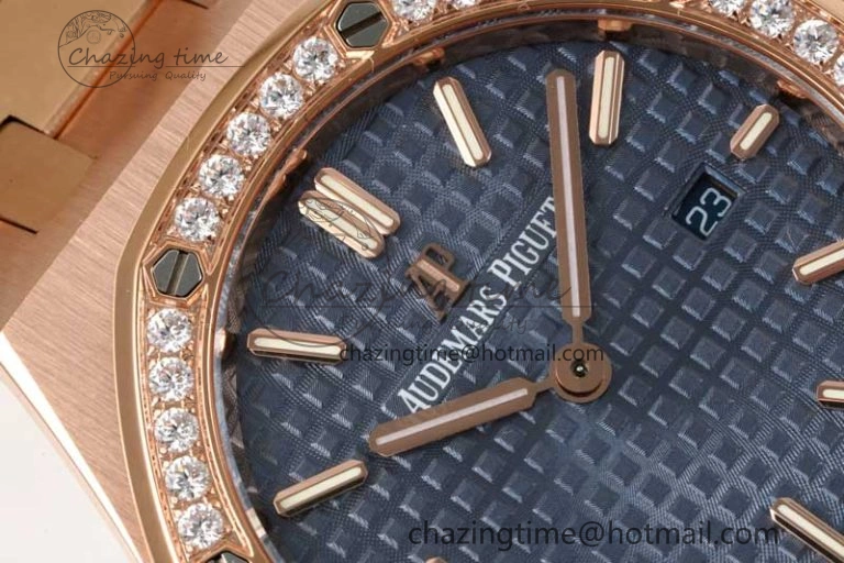 Royal Oak 33mm Ladies RG 8F Best Edition Blue Dial Diamonds Bezel on RG Bracelet Quartz