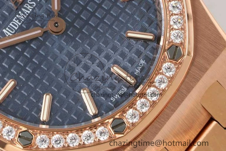 Royal Oak 33mm Ladies RG 8F Best Edition Blue Dial Diamonds Bezel on RG Bracelet Quartz