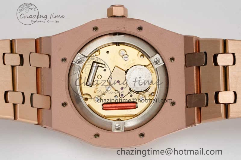 Royal Oak 33mm Ladies RG 8F Best Edition White Dial Diamonds Bezel on RG Bracelet Quartz
