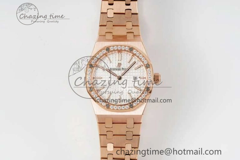 Royal Oak 33mm Ladies RG 8F Best Edition White Dial Diamonds Bezel on RG Bracelet Quartz