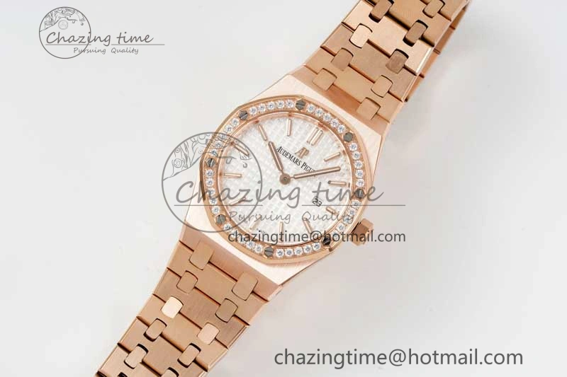 Royal Oak 33mm Ladies RG 8F Best Edition White Dial Diamonds Bezel on RG Bracelet Quartz