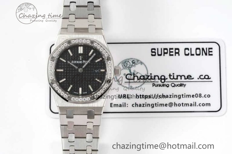Royal Oak 33mm Ladies SS 8F Best Edition Black Dial Diamonds Bezel on SS Bracelet Quartz