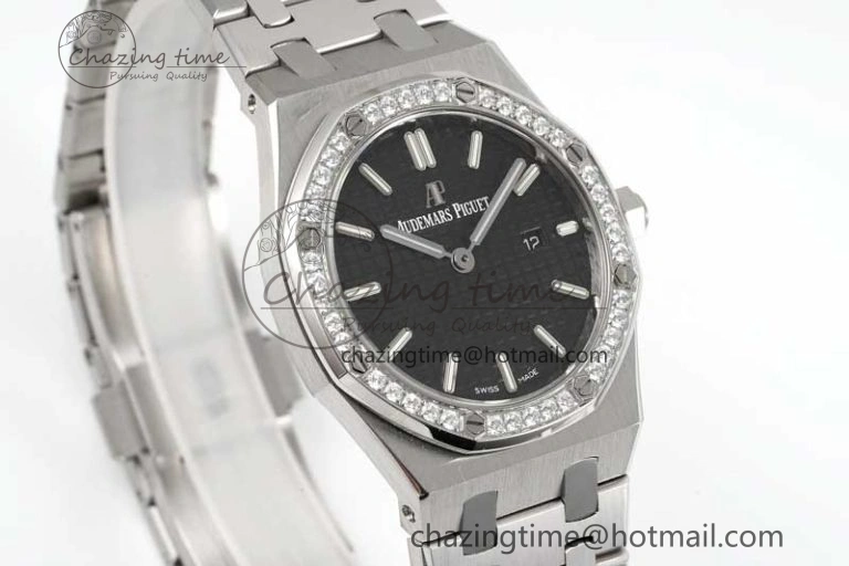 Royal Oak 33mm Ladies SS 8F Best Edition Black Dial Diamonds Bezel on SS Bracelet Quartz