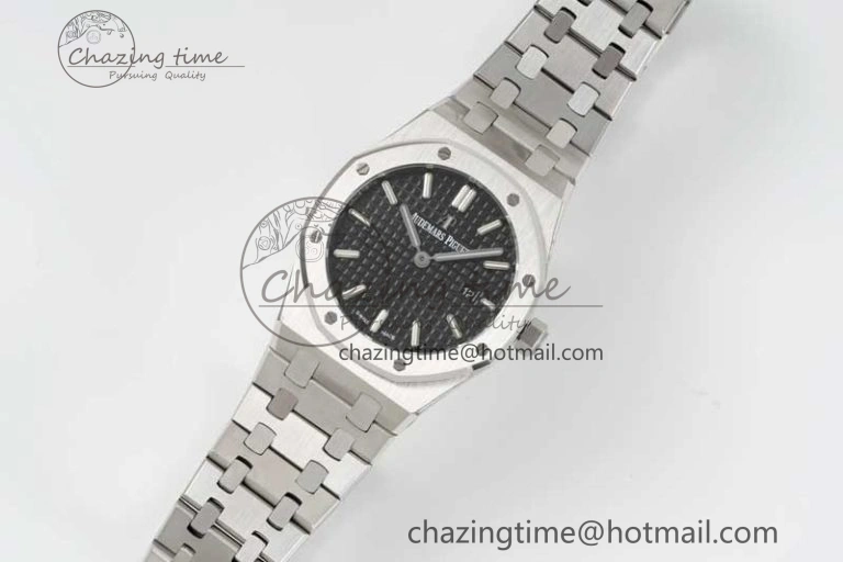 Royal Oak 33mm Ladies SS 8F Best Edition Black Dial on SS Bracelet Quartz