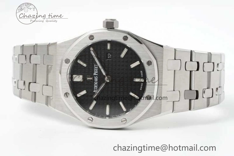 Royal Oak 33mm Ladies SS 8F Best Edition Black Dial on SS Bracelet Quartz