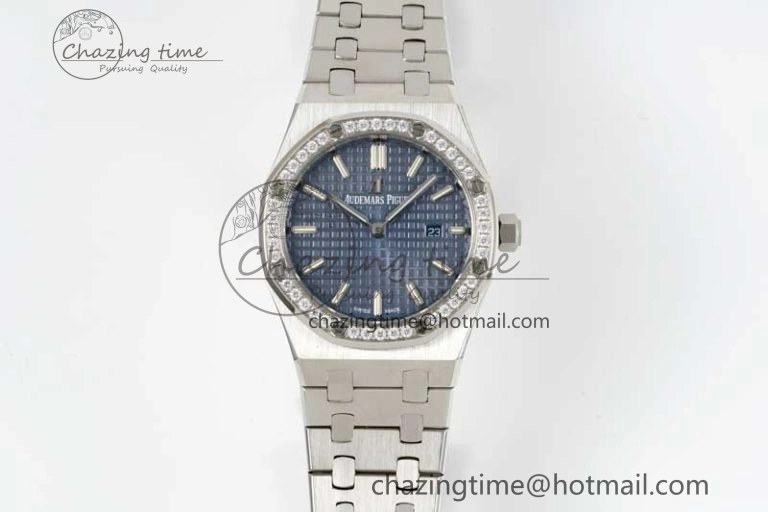 Royal Oak 33mm Ladies SS 8F Best Edition Blue Dial Diamonds Bezel on SS Bracelet Quartz