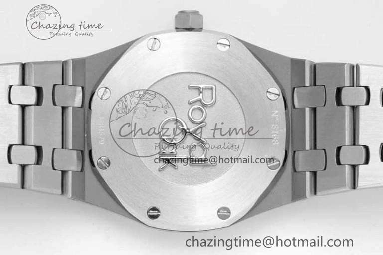Royal Oak 33mm Ladies SS 8F Best Edition Blue Dial Diamonds Bezel on SS Bracelet Quartz