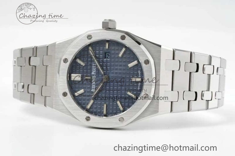 Royal Oak 33mm Ladies SS 8F Best Edition Blue Dial on SS Bracelet Quartz
