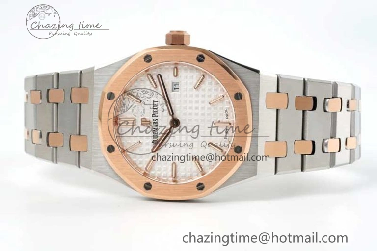 Royal Oak 33mm Ladies SS RG 8F Best Edition White Dial on SS RG Bracelet Quartz