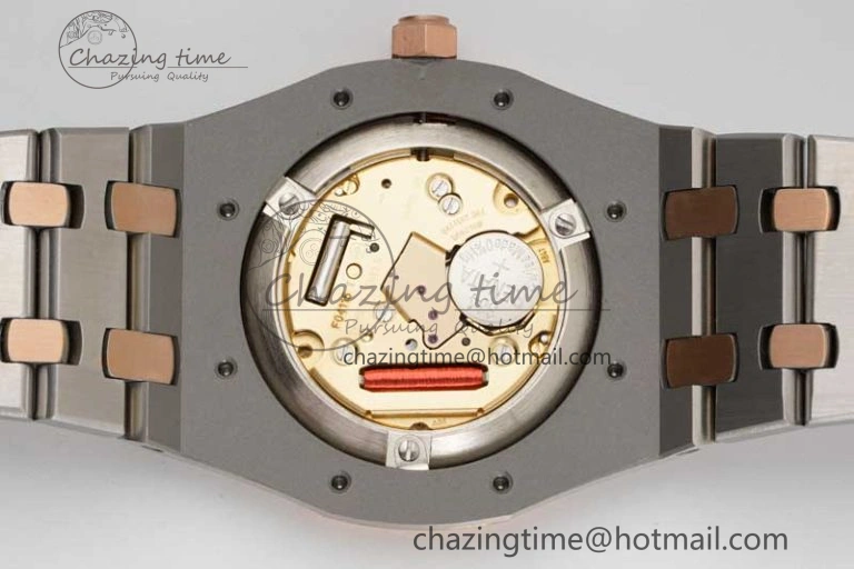 Royal Oak 33mm Ladies SS RG 8F Best Edition White Dial on SS RG Bracelet Quartz