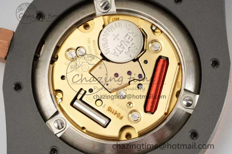 Royal Oak 33mm Ladies SS RG 8F Best Edition White Dial on SS RG Bracelet Quartz
