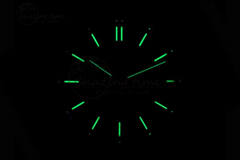 Royal Oak 33mm Ladies SS RG 8F Best Edition White Dial on SS RG Bracelet Quartz