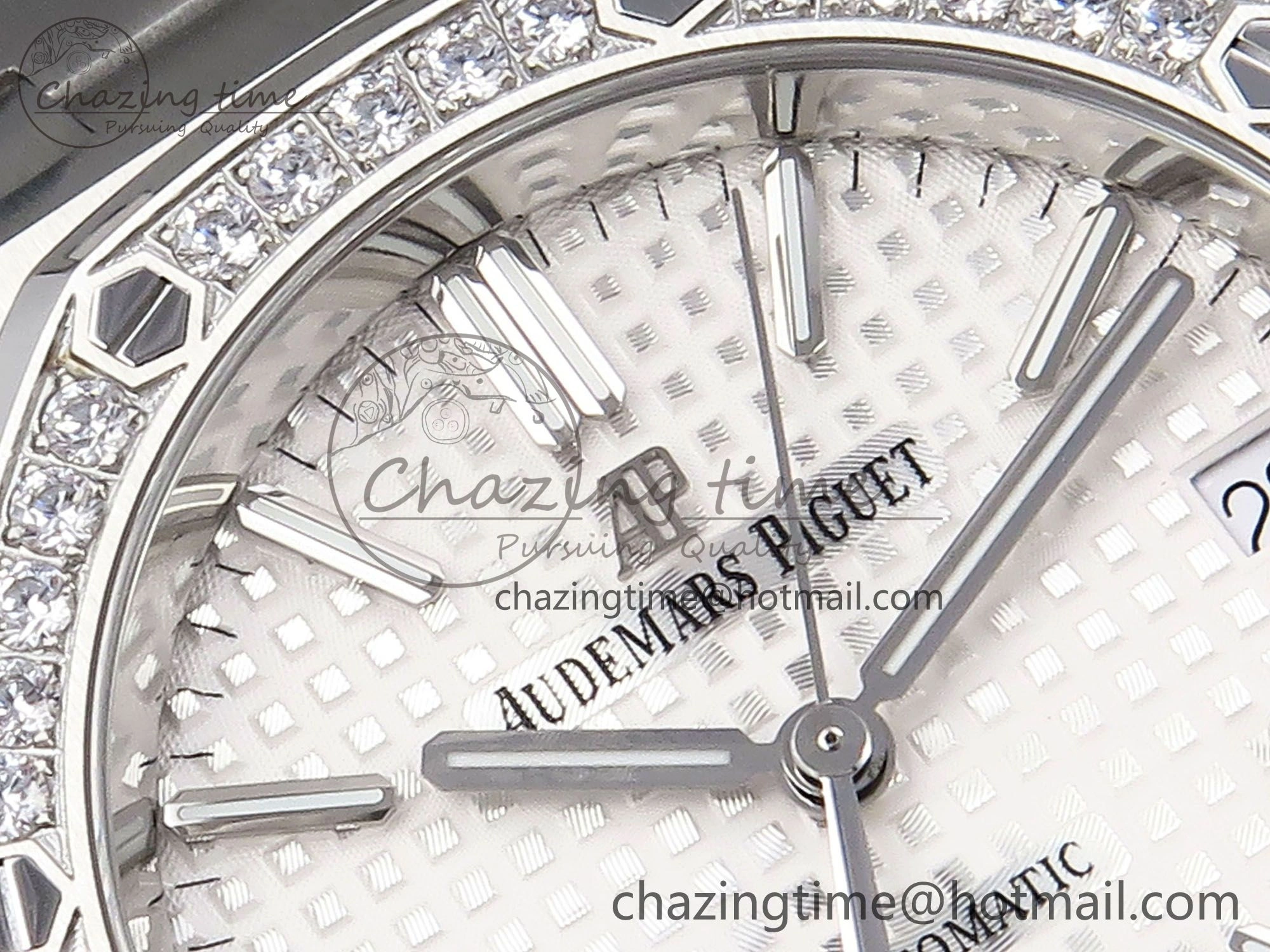 Royal Oak 37mm 15450 SS Diamonds Bezel IPF Best Edition White Dial on SS Bracelet SA3120 Super Clone